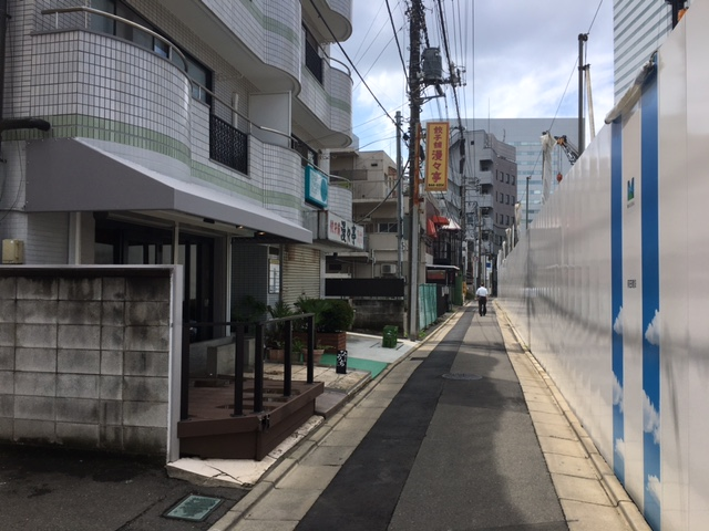 都内・ステーキ系居酒屋店様の事業系廃棄物回収。