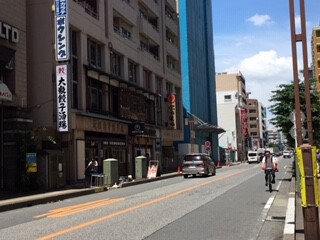 川口市・駅前居酒屋業態の事業系廃棄物定期回収。