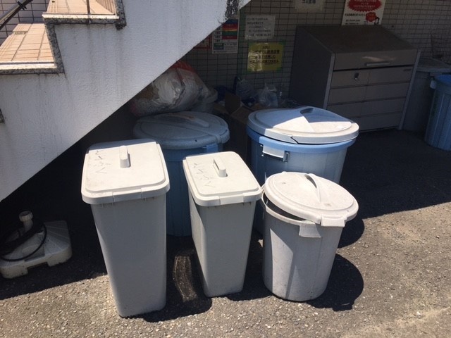 川崎市・某携帯ショップの事業系ゴミ定期回収。