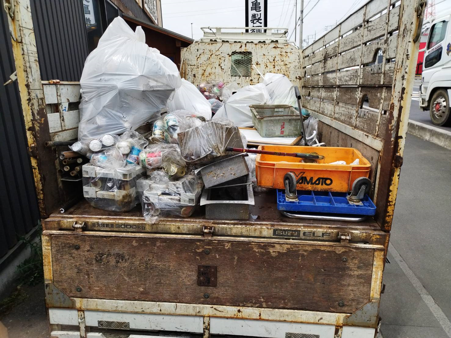 広島県・飲食店様の改装工事廃棄物処分。