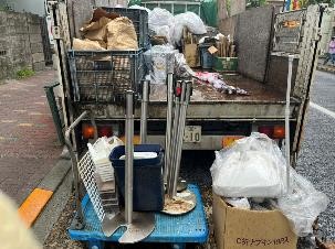 小田原市・ピザチェーン店様の改装ゴミ処分作業。