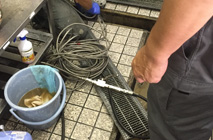 産業廃棄物(汚泥)の回収