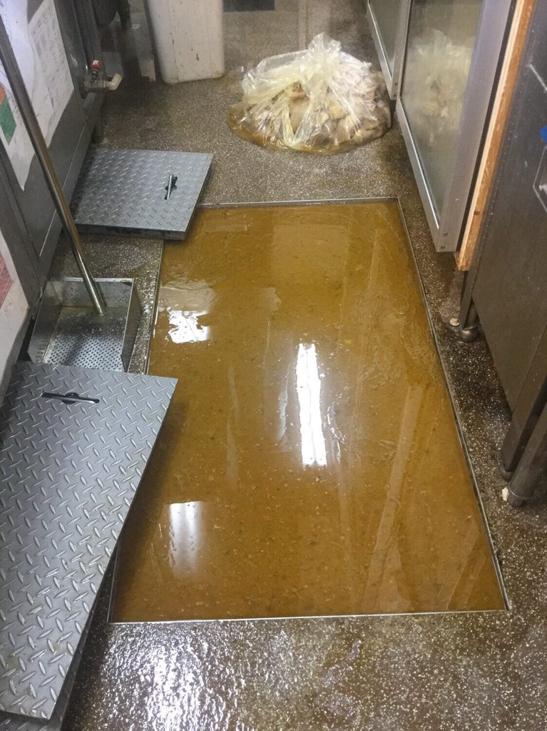 焼肉店の緊急清掃のご依頼